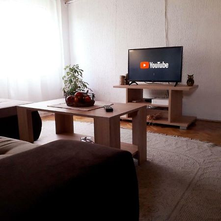 Potkrovlje Vrsac Buitenkant foto