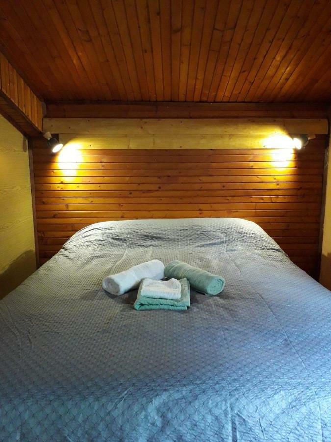 Potkrovlje Vrsac Buitenkant foto